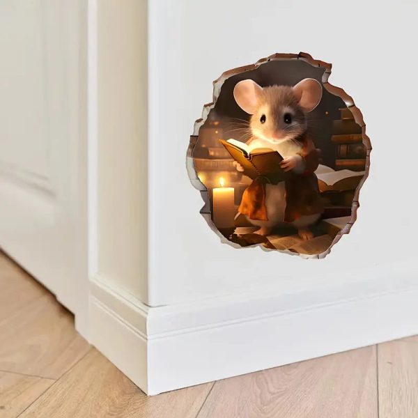 Väggdekor med läsande mus i mysig väggöppning