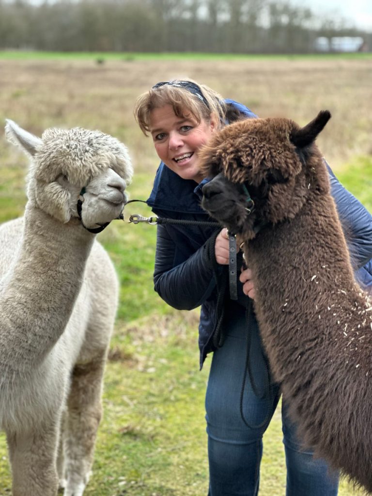 met alpaca wandelen
