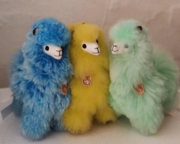 Alpaca bamse, farvet, 22 cm.