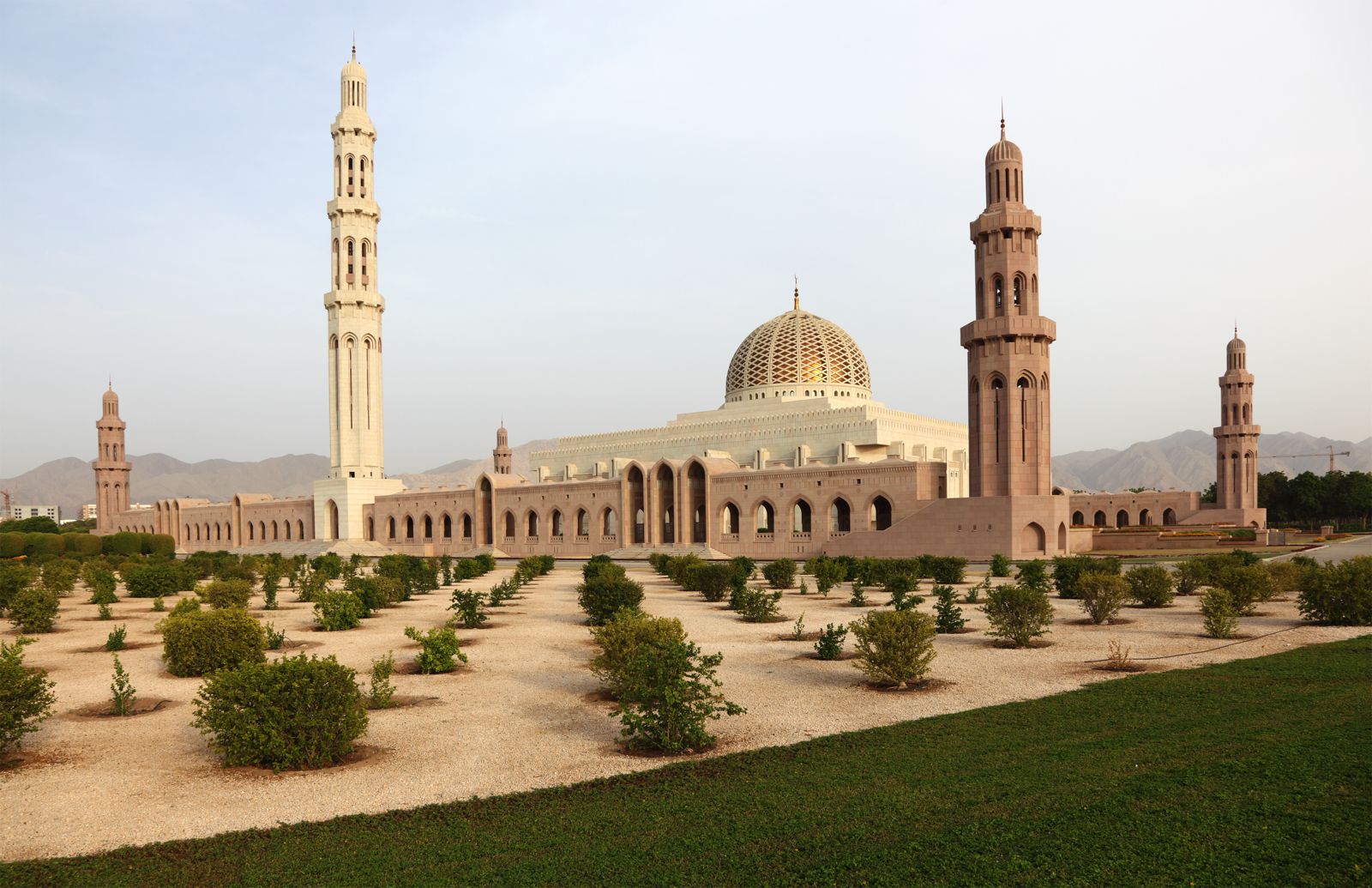 al sahawat times muscat oman sultan qaboos masjid