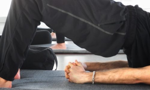Senior yoga for mænd