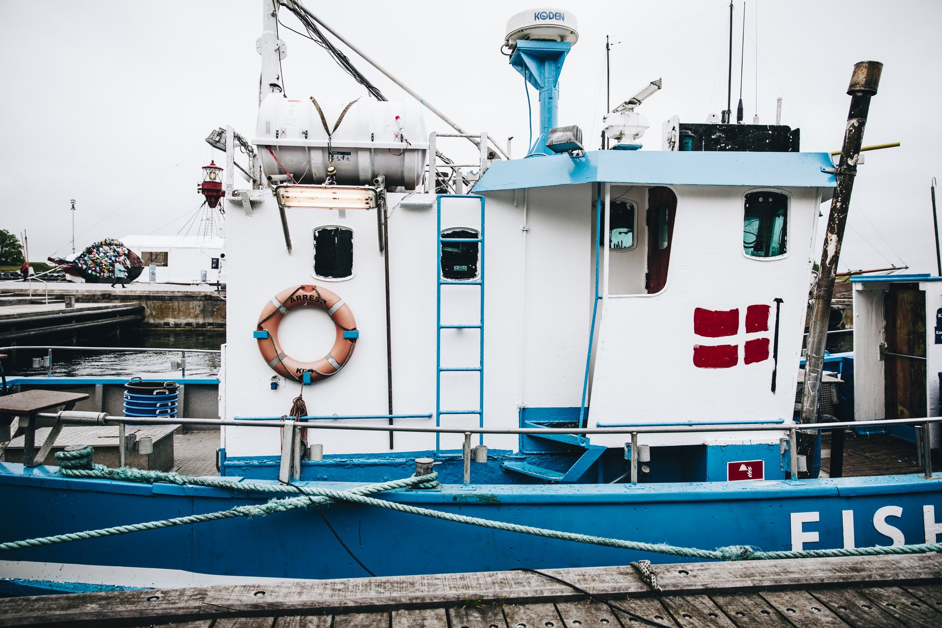 Helsingør-harbour-boat_©Daniel Overbeck_VisitNordsjælland-large