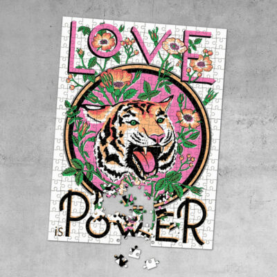 Pussel – Love Is Power
