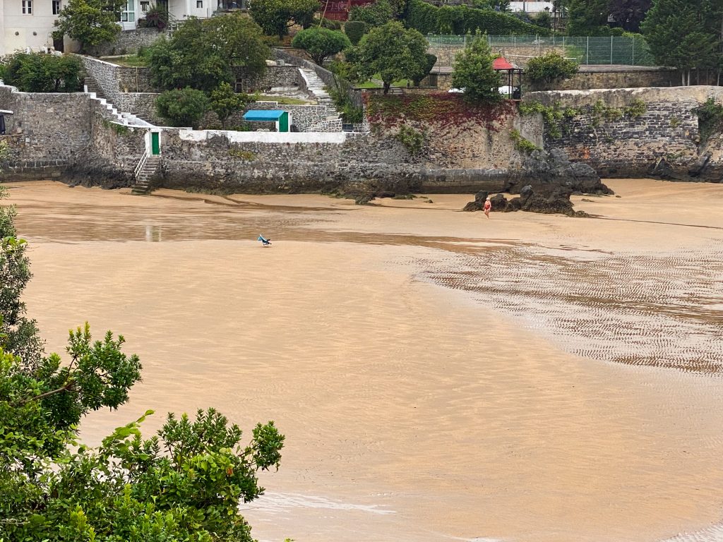 Rainy beach in Mundaka, Spain