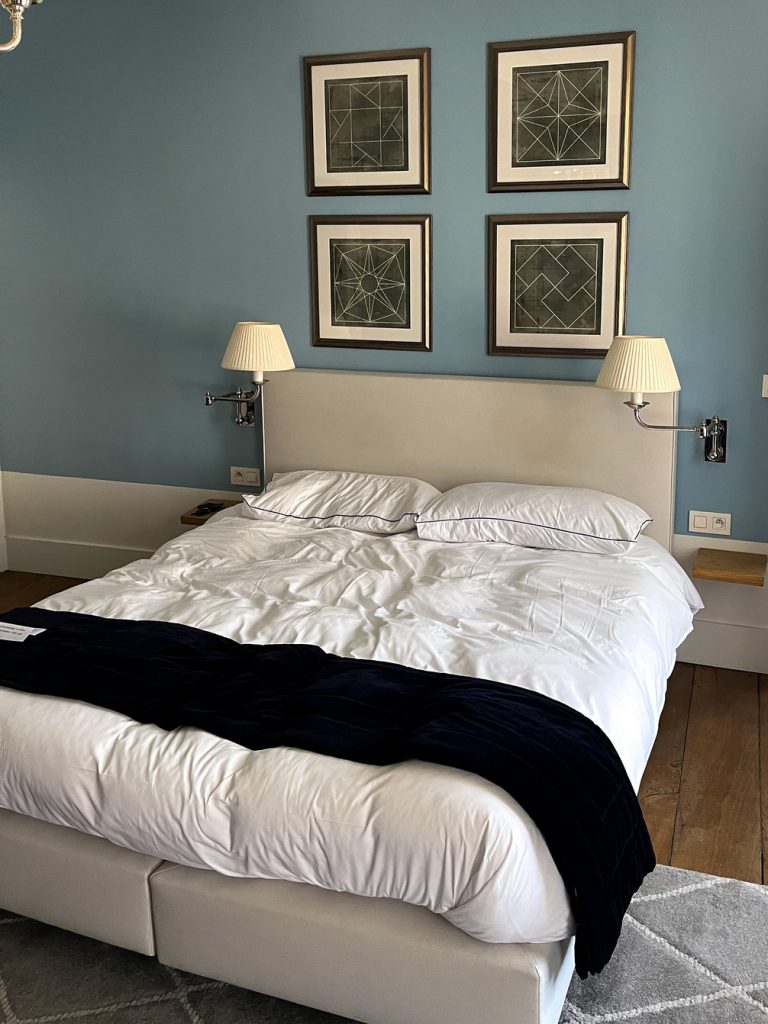 Bed in room at Faubourg, Liège, Belgium