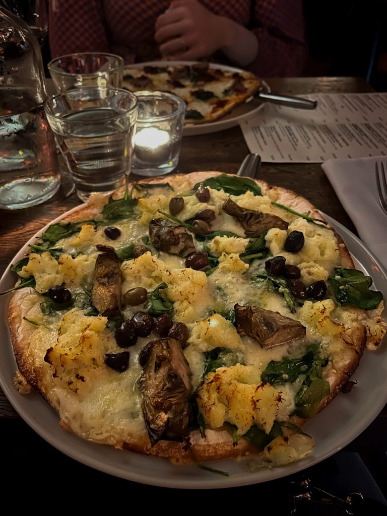 Baccalà pizza at De Italiaan, Amsterdam