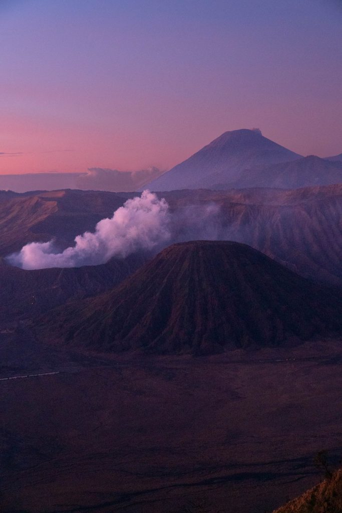 A Mount Bromo Travel Guide with Gluten Free Tips A Mount Bromo Travel Guide with Gluten Free Tips - sunrise
