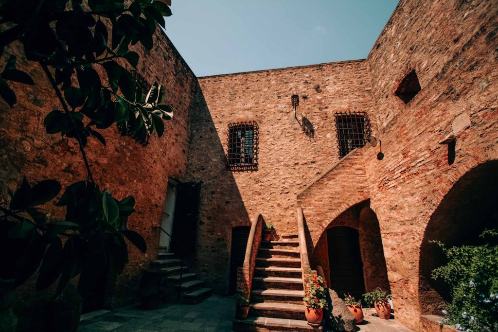 3 Week Corsica Itinerary: Why You Must Go on a Road Trip