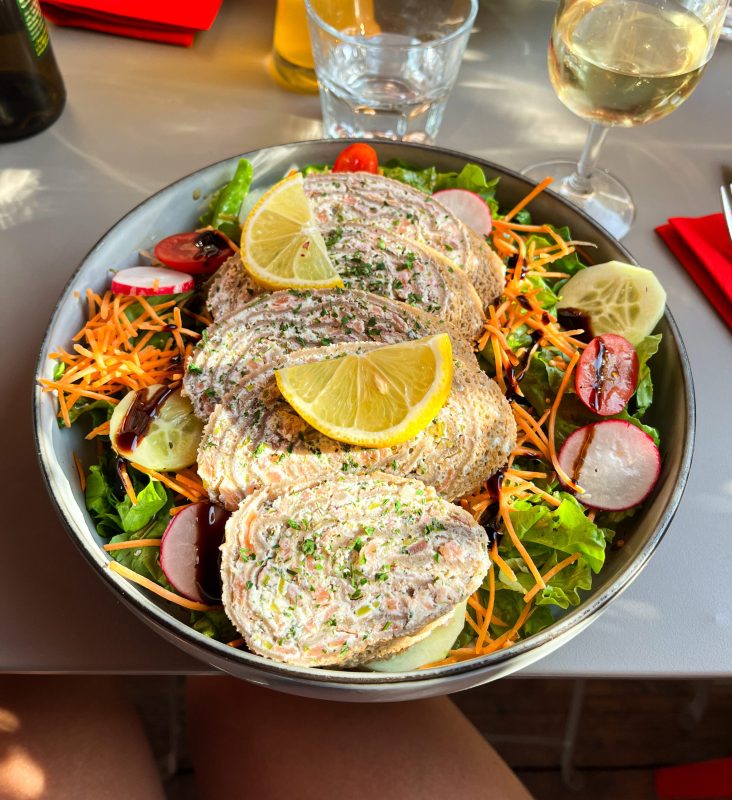 Dordogne food featured image, buckwheat pancake