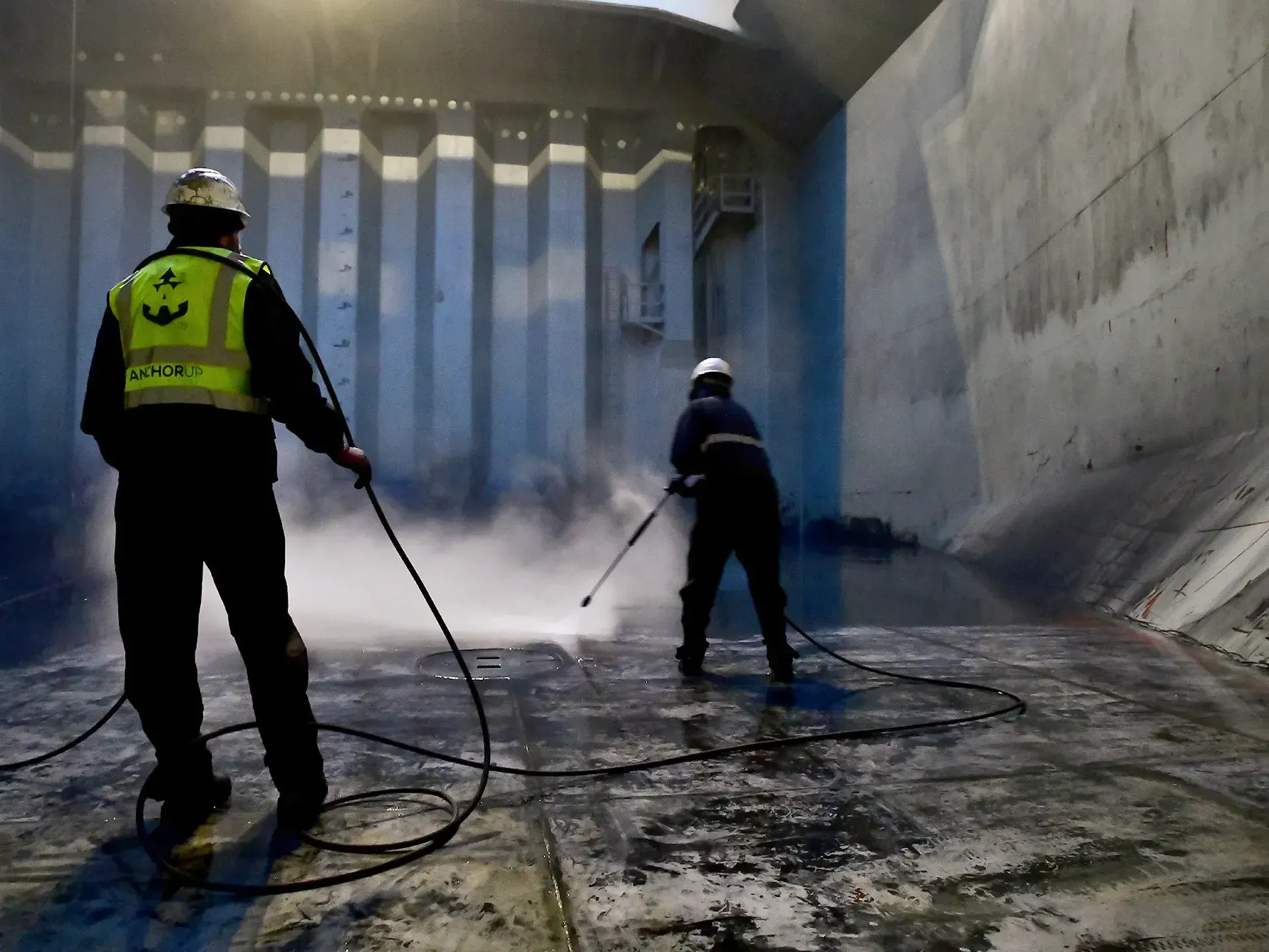 Cargo Hold Cleaning Service — Anchor-Up
