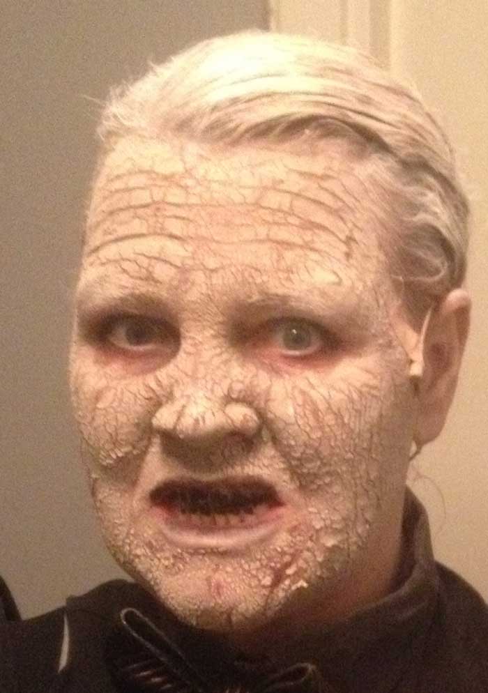 Anette Skåhlberg på Dramaten som vålnad närbild
