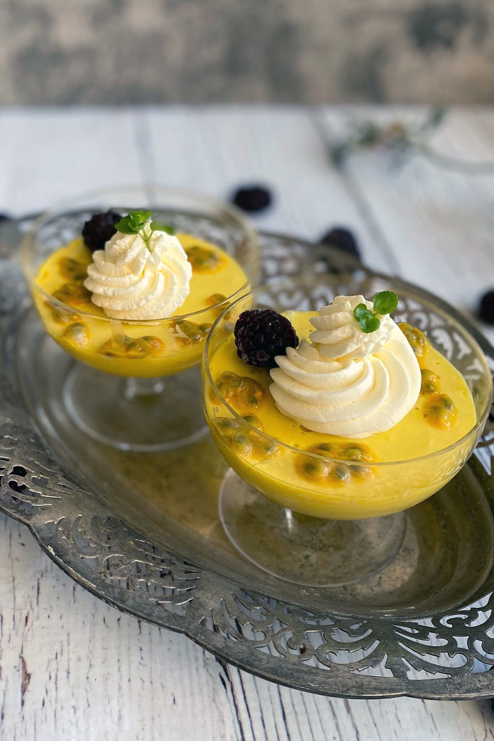 angelas-heaven-healthy-vegan-mango-passionfruit-mousse2