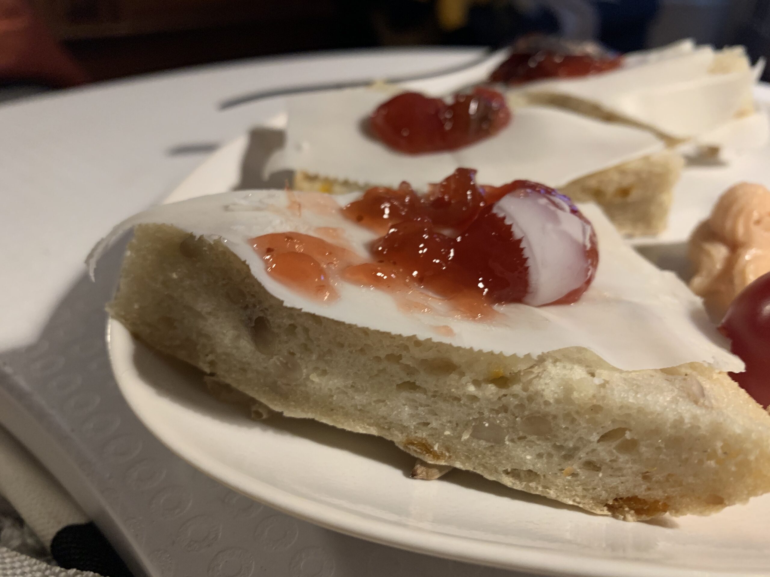 Glutenfree bread with jam