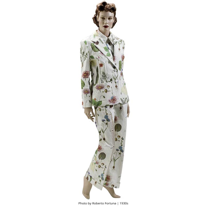 セール！ 洋書 ICON DRESSED ANNETT MEYER ドレス 図録 ICON