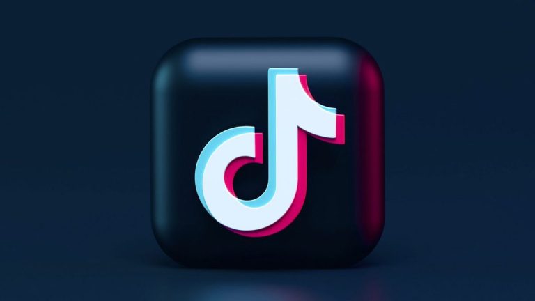 Sociala Medier Tiktok Logotyp från Unsplash