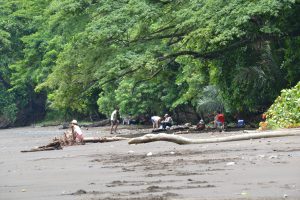 Picknick langs de Ruta Turistica Costa Rica