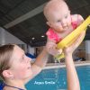 Aqua Smile tilbyder dynamisk babysvømning med høj tempo, maser af dyk, der gør det til en naturlig del for din baby at begå sig i vand senere i livet.