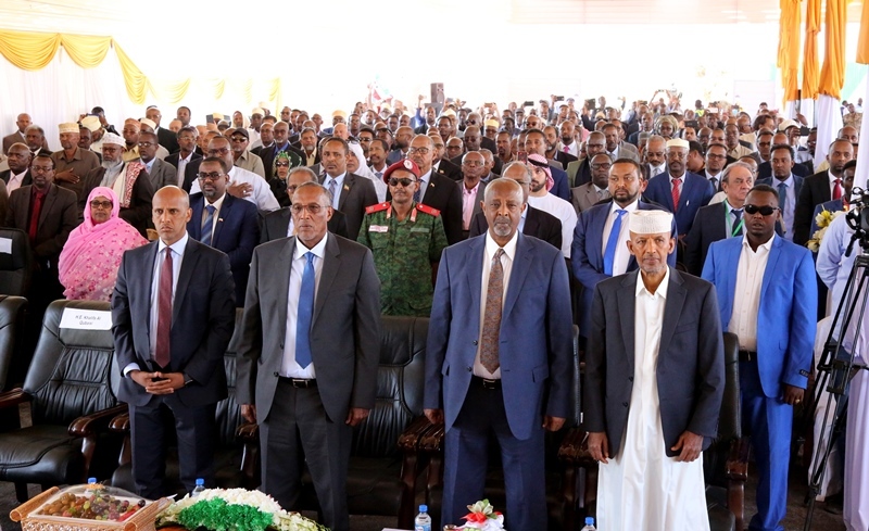 Madaxweynaha Somaliland, Madaxweynaha Dawlad Deeggaanka Soomaalida Ethiopia iyo Sarkaal ka socday Dawladda Imaaraadka munaasibada Dhagax-dhiga Jidka Isku Xidhaya Berbera iyo Wajaale Ee (Berbera Corridor) 28, February 2019.