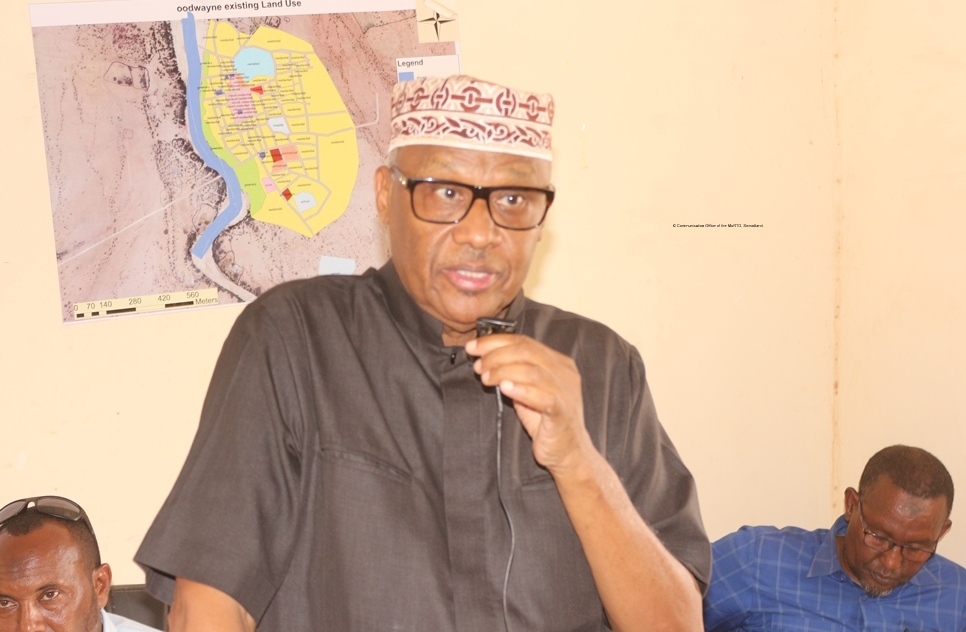 Guddoomiyaha Baanka dhexe ee Somaliland Cali Ibraahim Jaamac (Cali Baqdaadi) Araweelo News Network