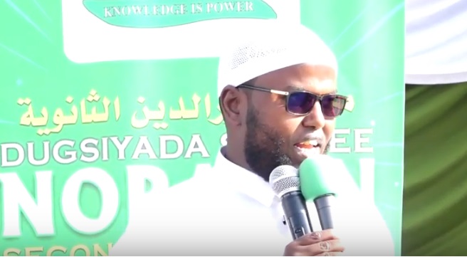 Maamulaha Dugsiyada Nuuradiin, Mahad Ibraahim Maxamed (Nuuardiin) Araweelo News Network.