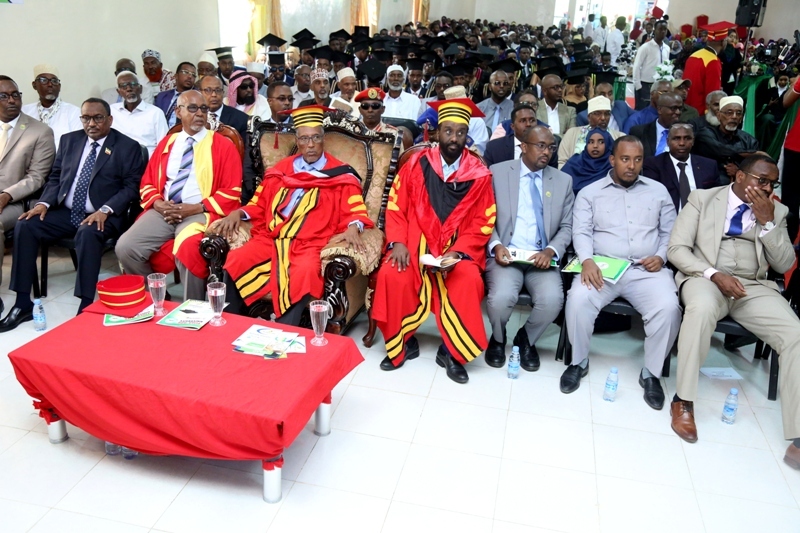 Madaxweynaha Jamhuuriyadda Somaliland, Muuse Biixi Cabdi oo ka qaybgalay munaasibad loo qabtay Arday dhamaysatay jaamacadda Tima-cadde ee Gebiley, 12 Sep 2019.
