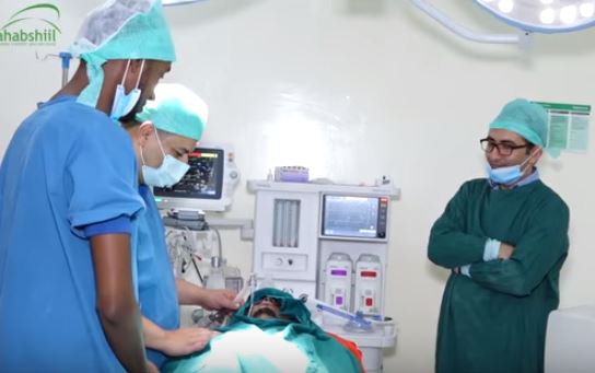 Dr. Maxamed Cabdi Gaboose iyo dhakhatiirta lagu soo kordhiyay Cusbitaalka Haldoor ee qalliinka Maskaxda, Xangullaha iyo Neerfaha, 26 Jan 2020 Araweelo News Network