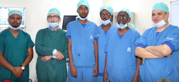 Dr. Maxamed Cabdi Gaboose iyo dhakhatiirta lagu soo kordhiyay Cusbitaalka Haldoor ee qalliinka Maskaxda, Xangullaha iyo Neerfaha, 26 Jan 2020 Araweelo News Network.