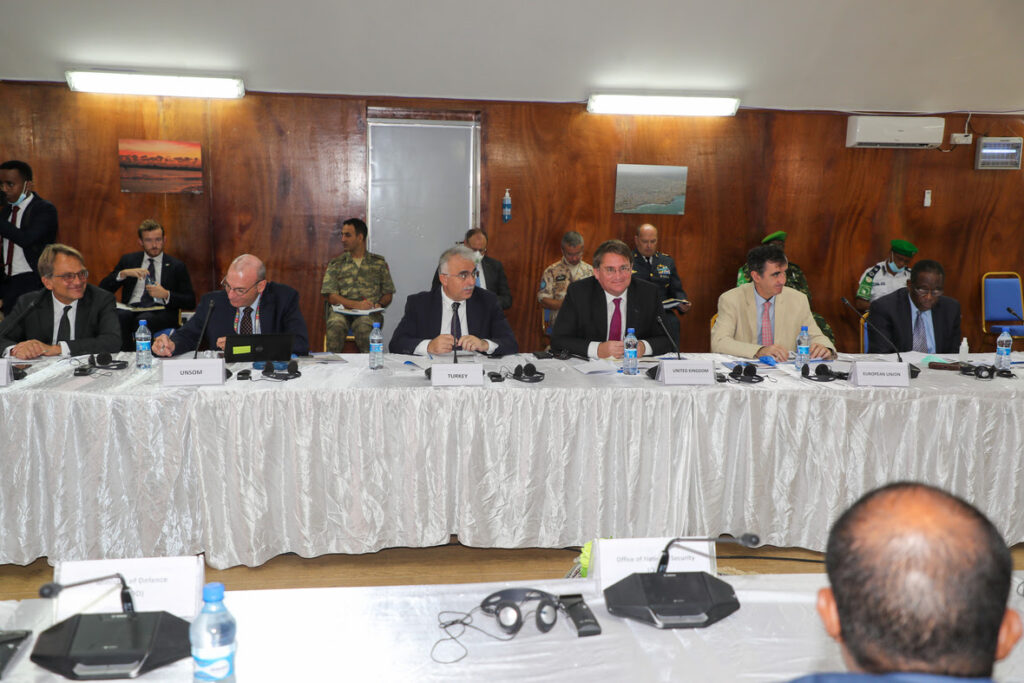 A meeting to discuss security and justice was held in Mogadishu, the capital of the Federal Government of Somalia, Image Araweelo News Network, 1 Desember 2020, Villa Somalia.