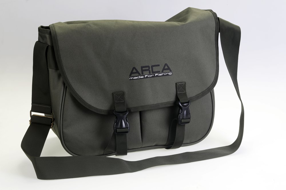 Onder de noemer Predator Bags komt groothandel Arca met twee handige opbergtassen voor de actieve, mobiele sportvisser.