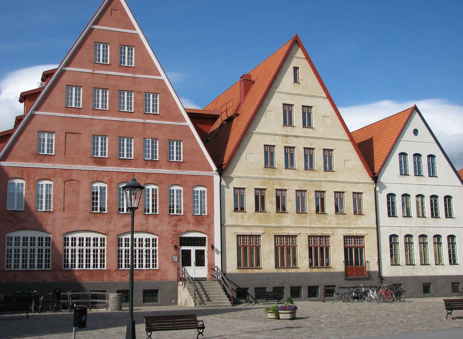 Nybyggda gavelhus i Jakriborg.