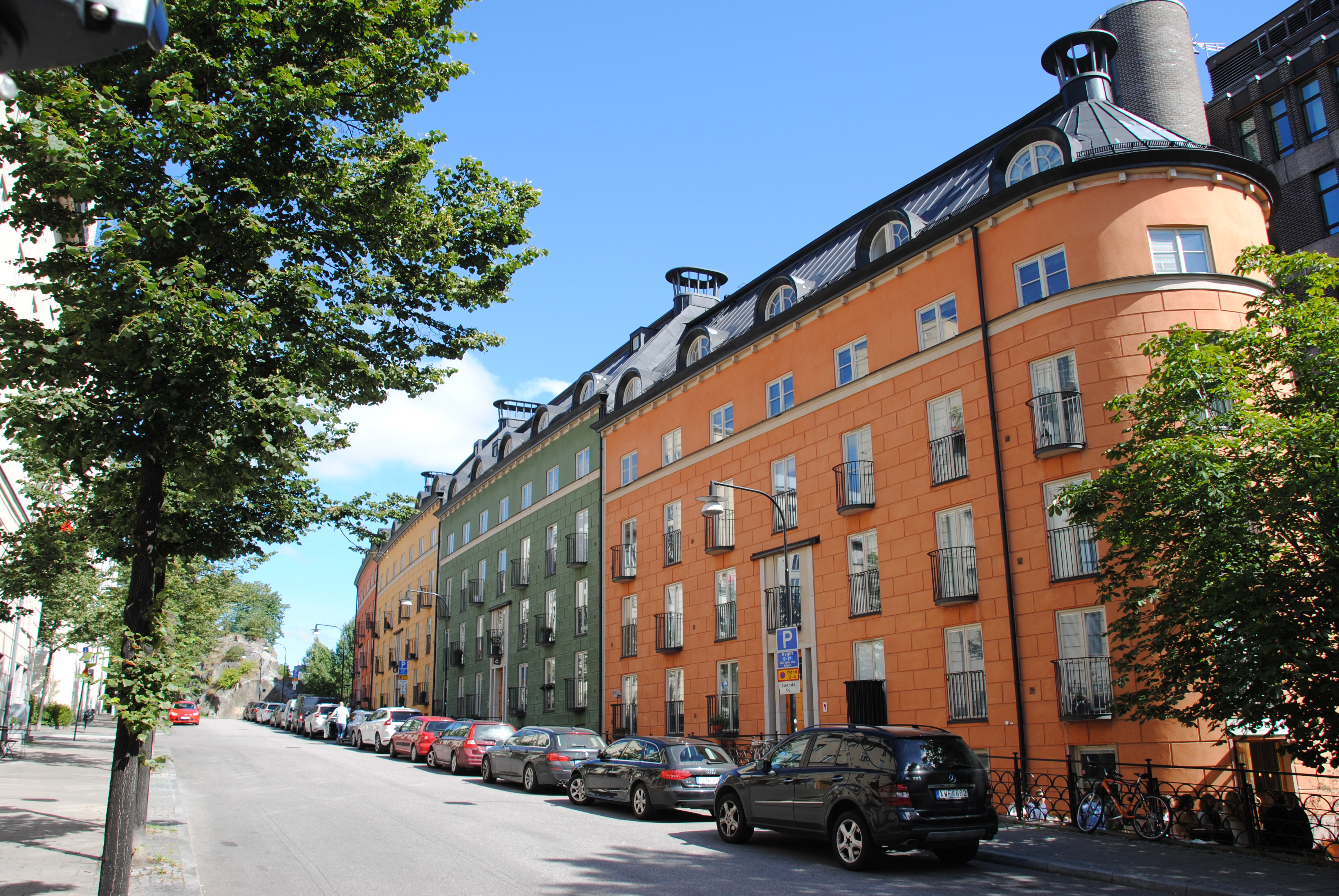 St Eriksområdet i Stockholm tas upp som ett exempel på vacker nyproduktion.