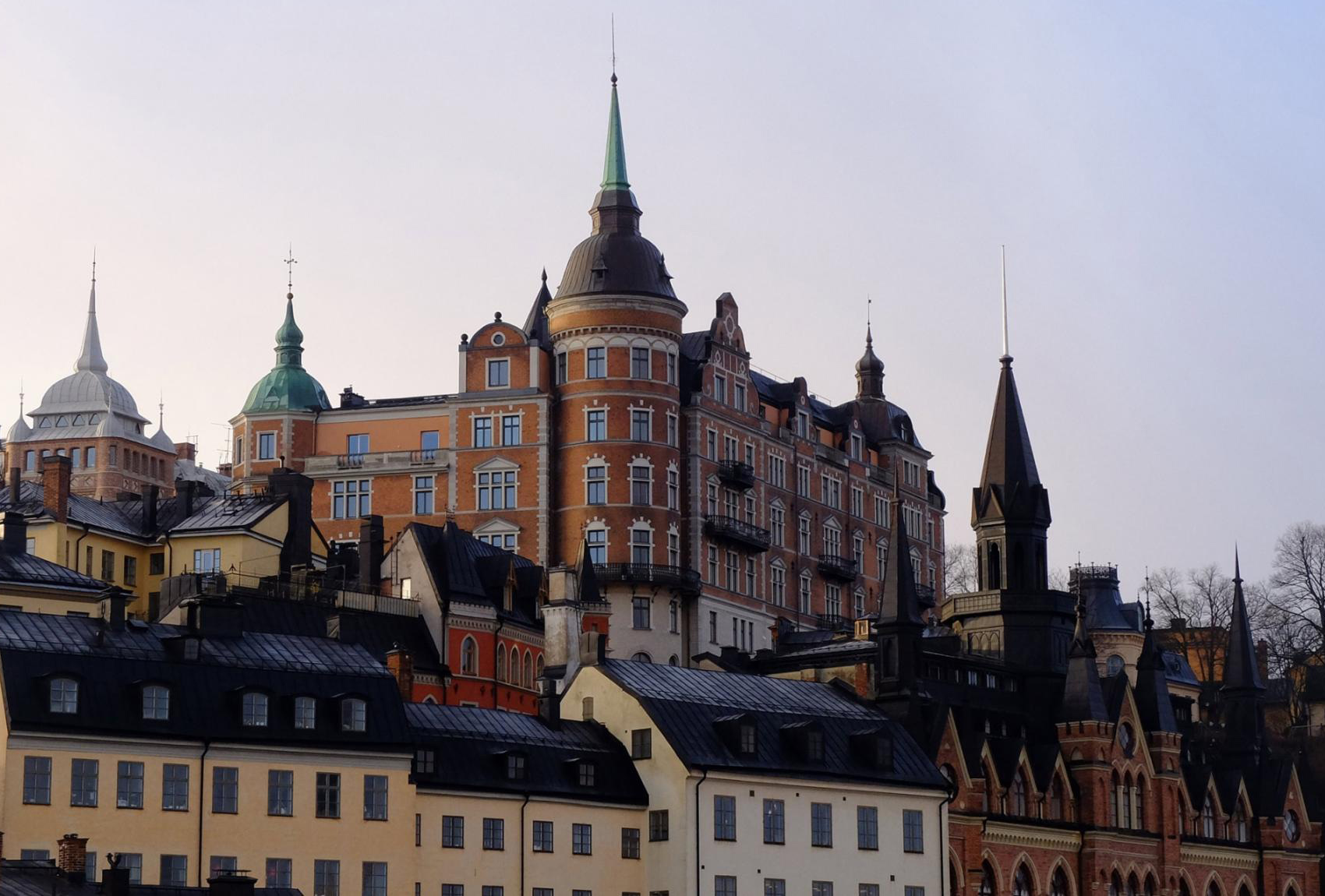 Laurinska huset (tornhuset på Södermalm) är Stockholms näst vackraste byggnad.