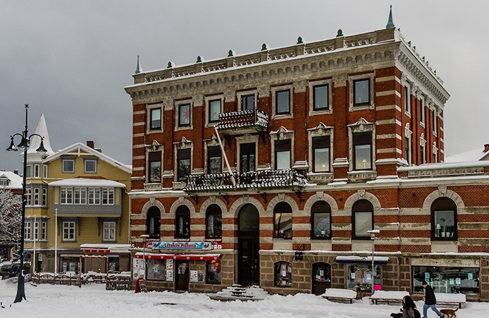  Kungstorget 43 är Lysekils vackraste byggnad.