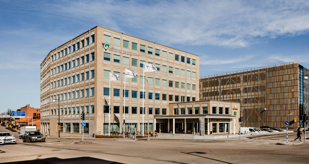 Regionens hus är en av Skövdes fulaste byggnader.