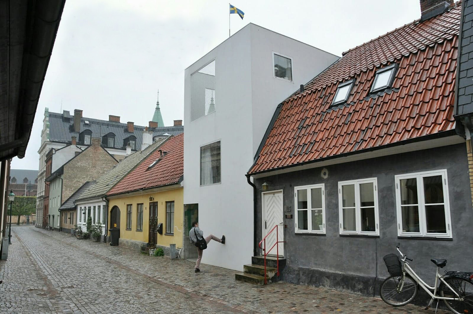 Townhouse Japan är Landskronas fulaste byggnad