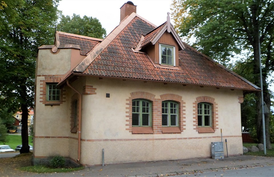 Badhuset är Hedemoras vackraste byggnad.