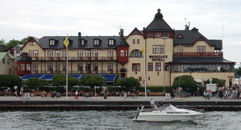 Stadshotellet är Vaxholms vackraste byggnad.