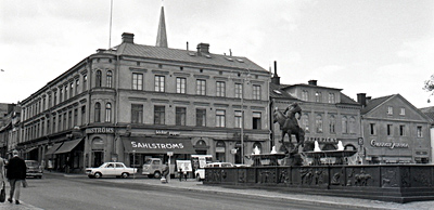 Samma vy förr. En stor mängd vackra gamla hus revs när Filbytergallerian skulle byggas.