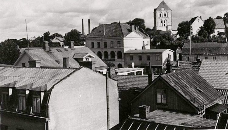 Kvarteret som revs i Ronneby sett från Karlskronagatan.