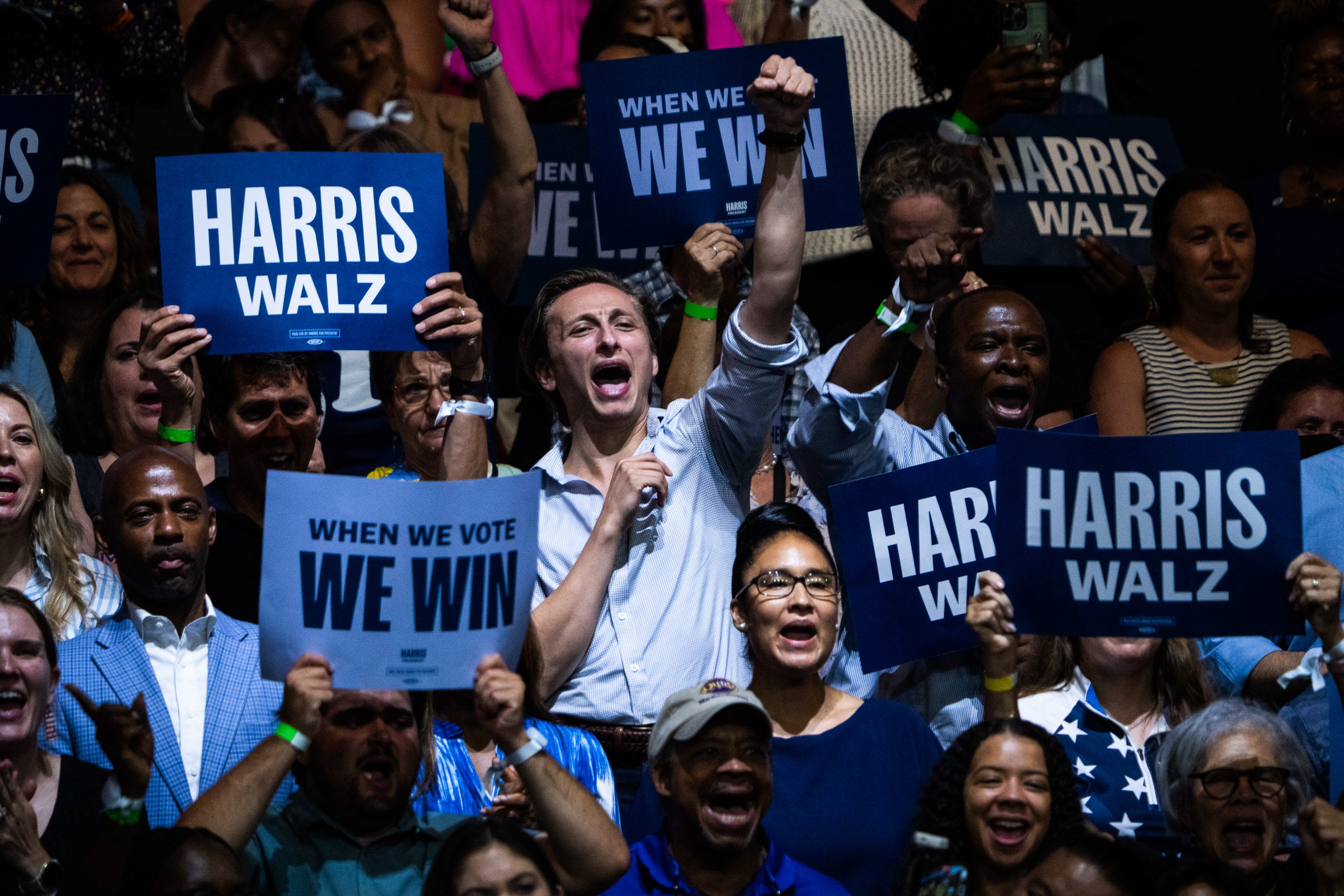 A post from Wired: How You Can Tell That Kamala Harris’ Rally Crowds Aren’t AI-Generated