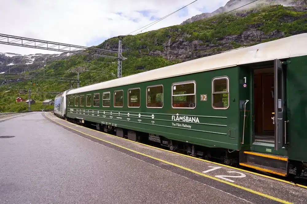 Read more about the article Riding the Flåm Railway: A Scenic Norwegian Adventure