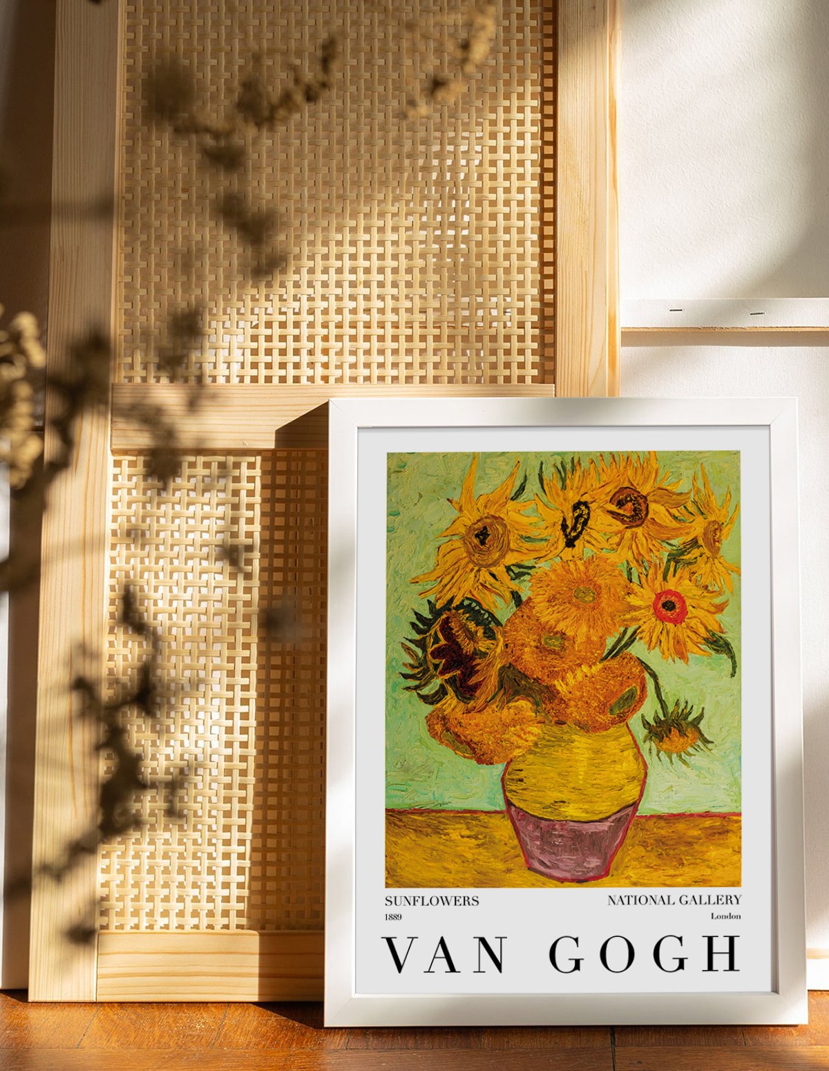 van-gogh-sunflowers_white_painting_2