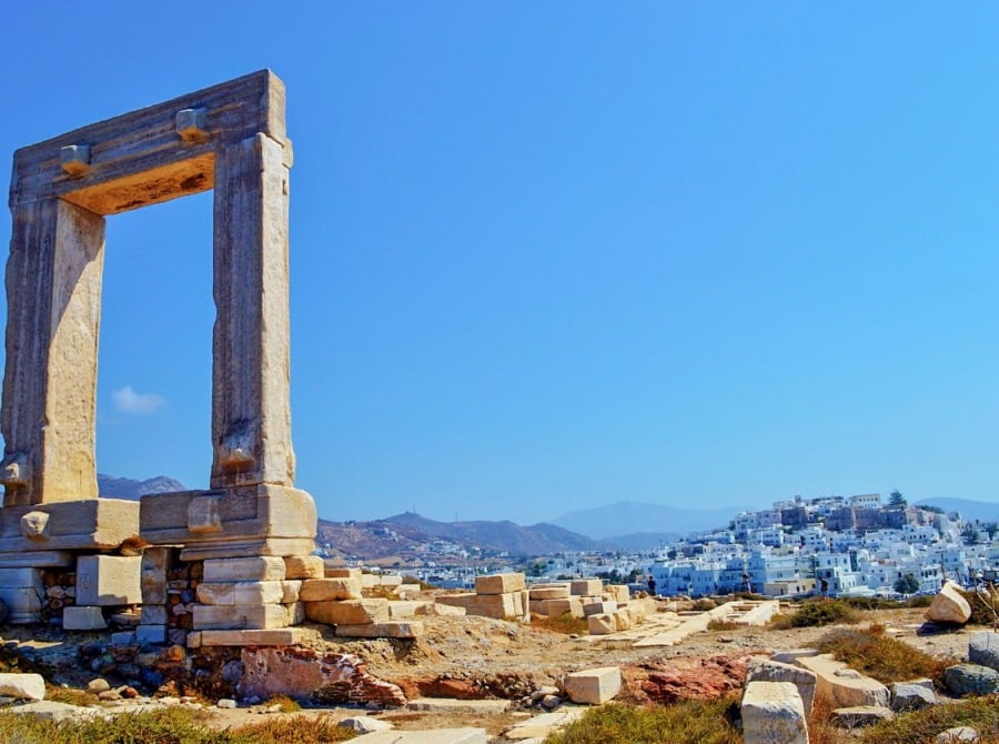 things to do in Paros take a day trip to naxos