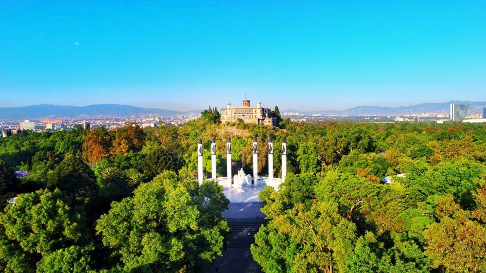 what to do in mexico visit the Chapultepec Castle
