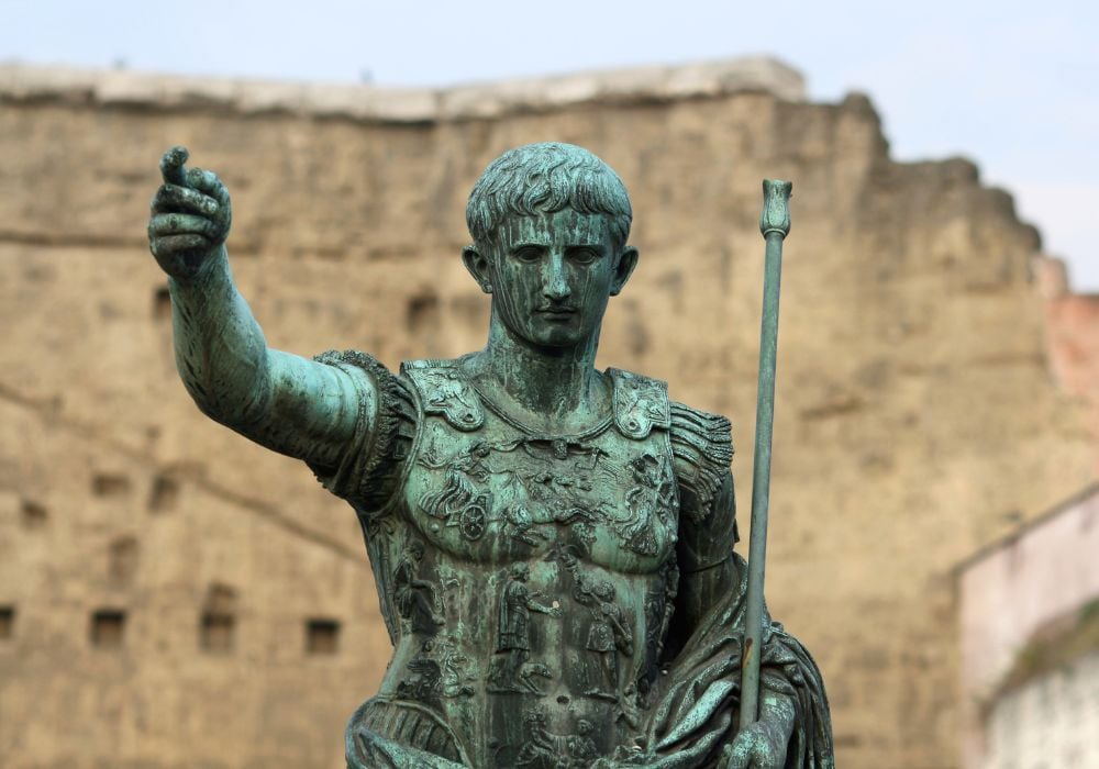 a life-size statue of Caesar Augustus in at Piazza del Popolo in Brindisi