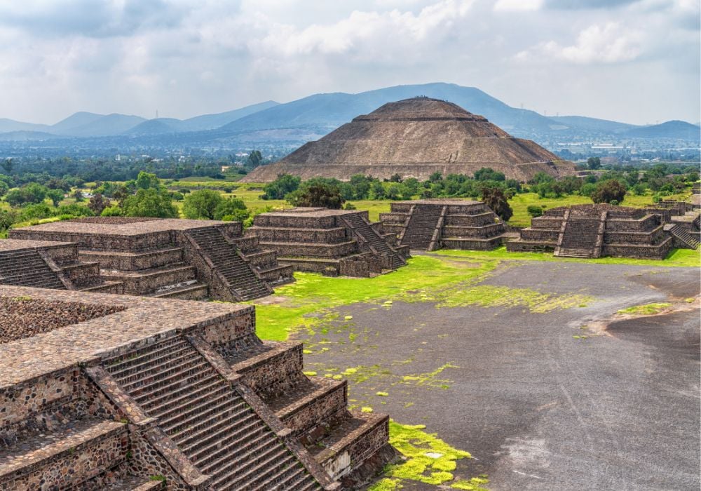 The stunning Teotihuacan pyramids outside Mexico City on a cloudy day.