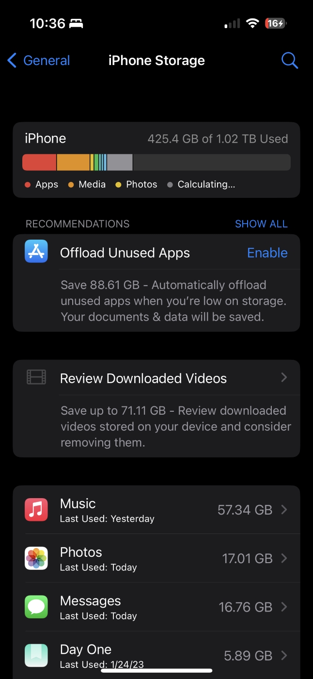 iPhone storage settings in Dark mode