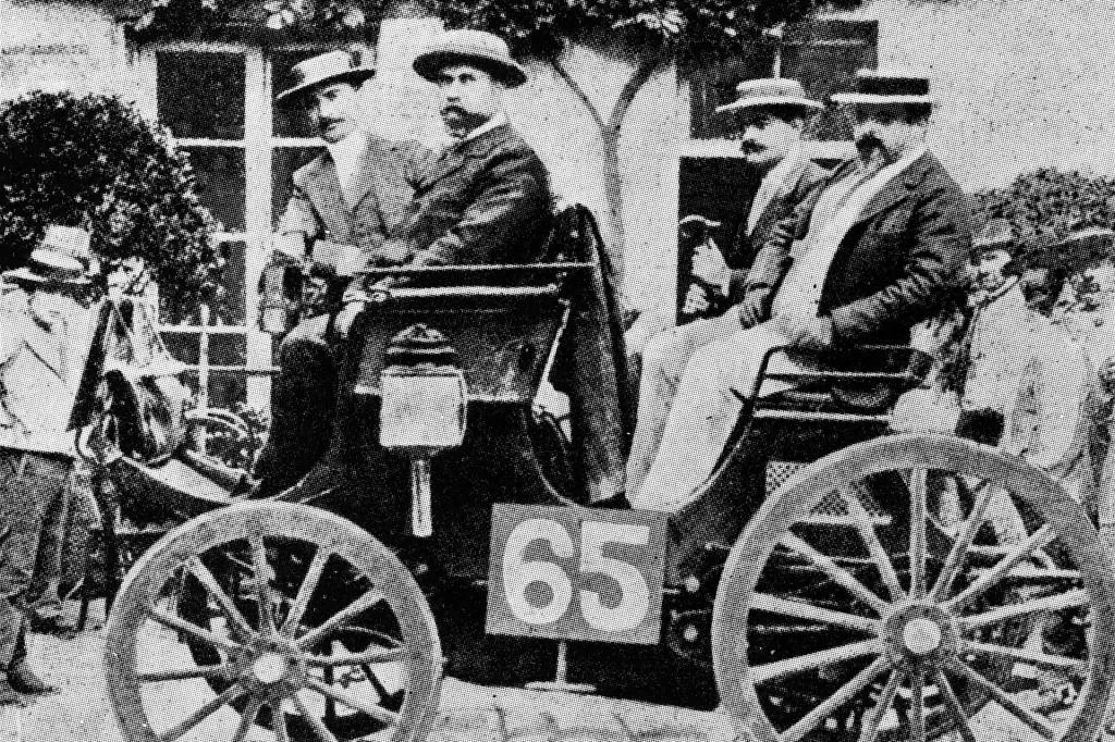 Peugeot with a Daimler-licensed engine that won the 1894 Paris to Rouen race