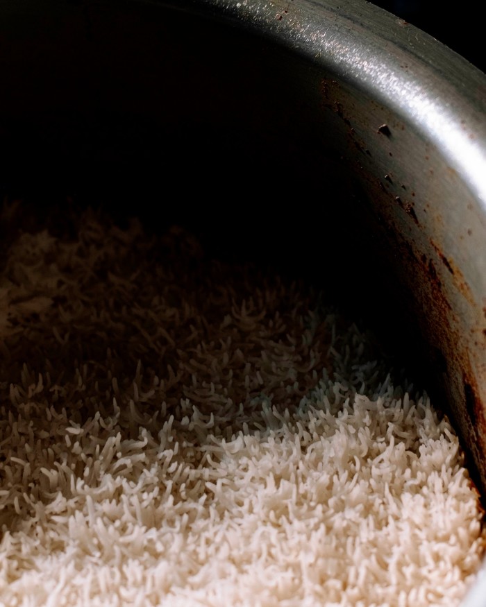 Rice in a pan at Biryani Osawa