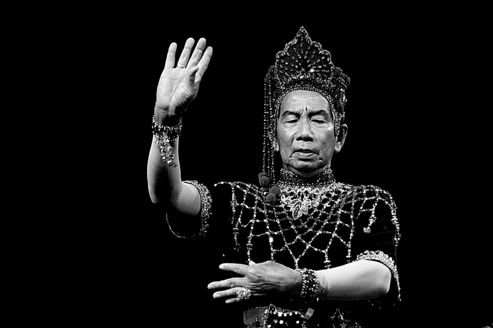 Master Mak Yong performer, Abdul Kadir Dollah aka Poksu Kadir, will play Raja Besar in 'Anak Raja Gondang'. — Picture by Karl Rafiq Nadzarin/Pusaka